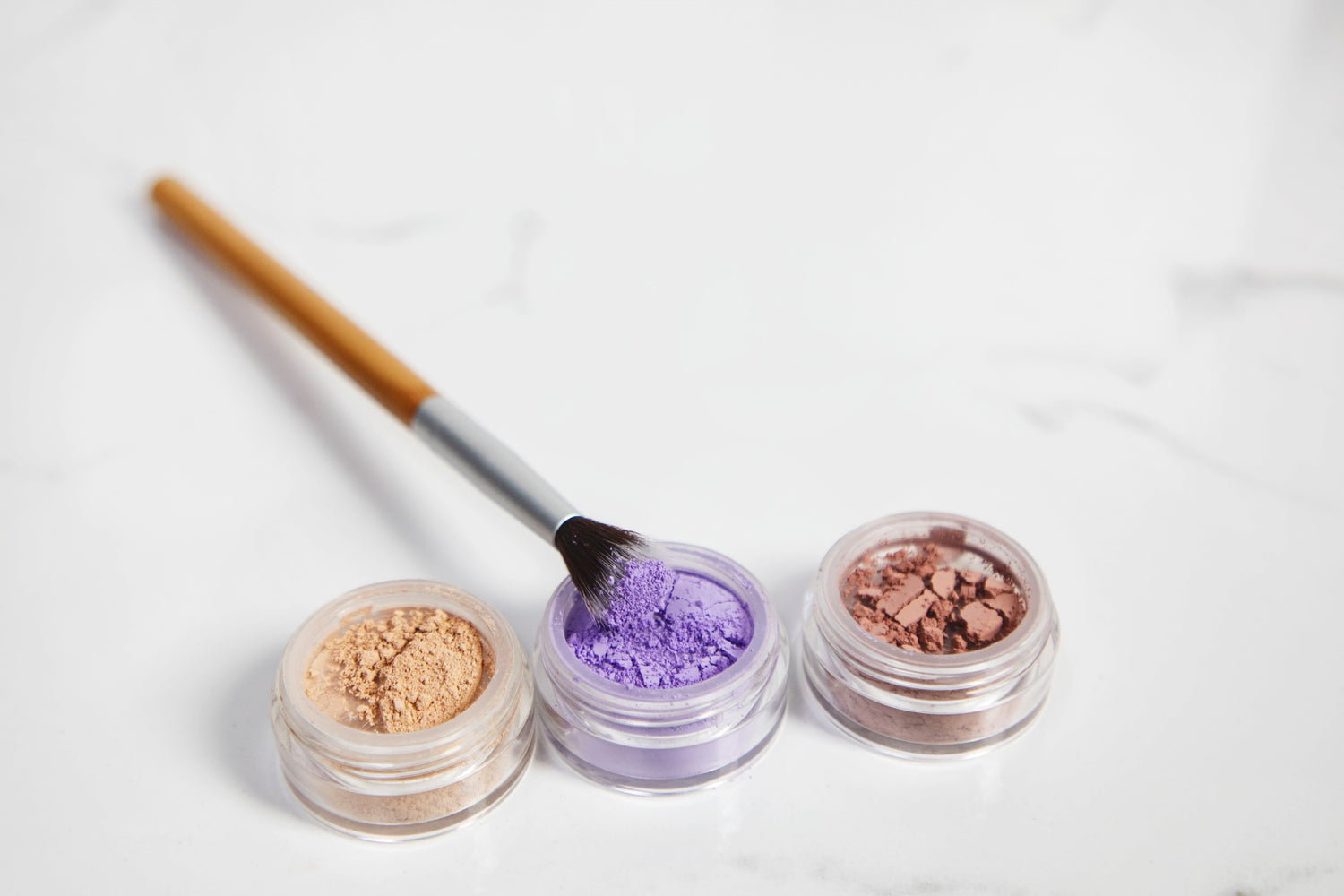 Buy1 Get1 - Loose Powder Makeup