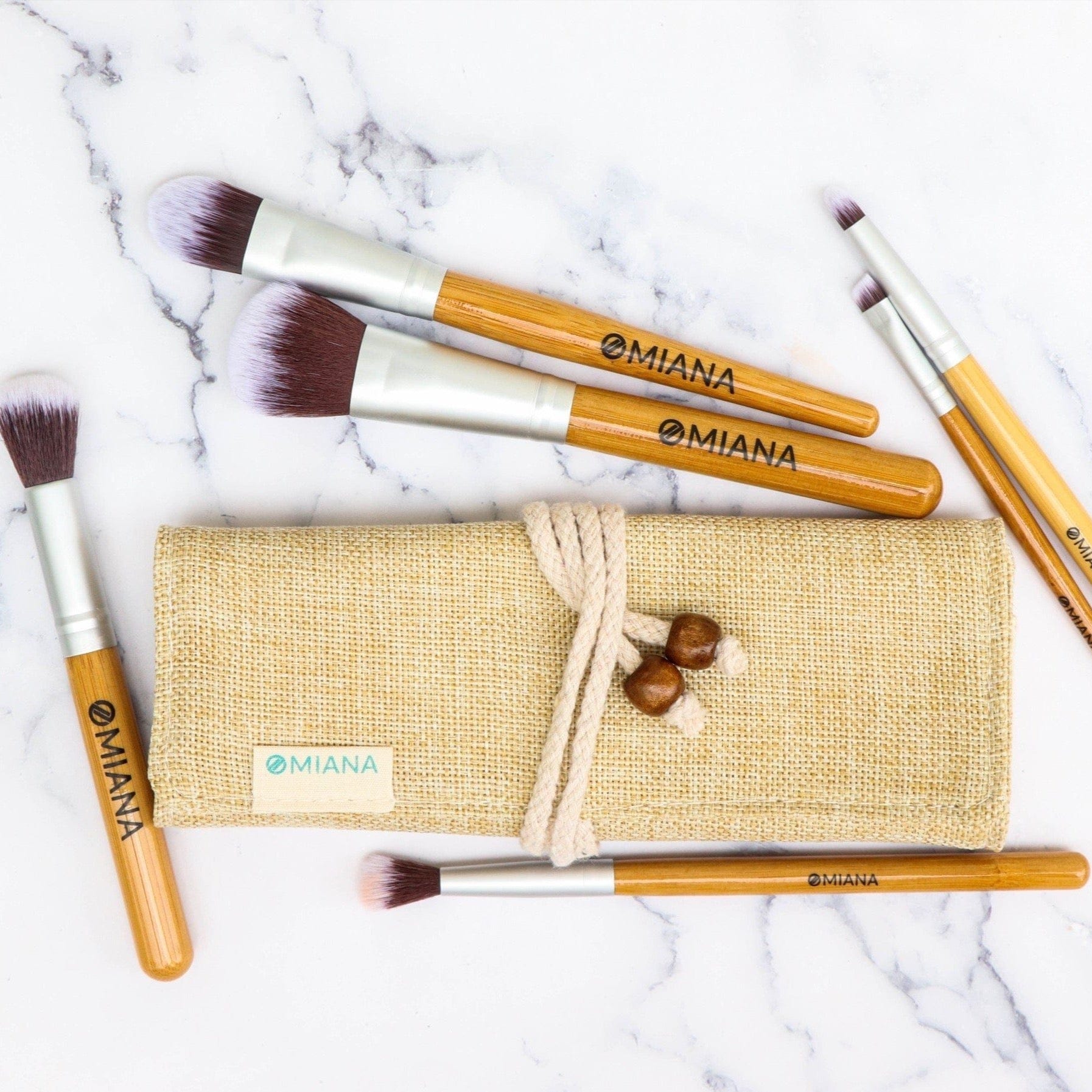Vegan Bamboo Full Face Makeup 6-Brush Kit with Case – Omiana Beauty